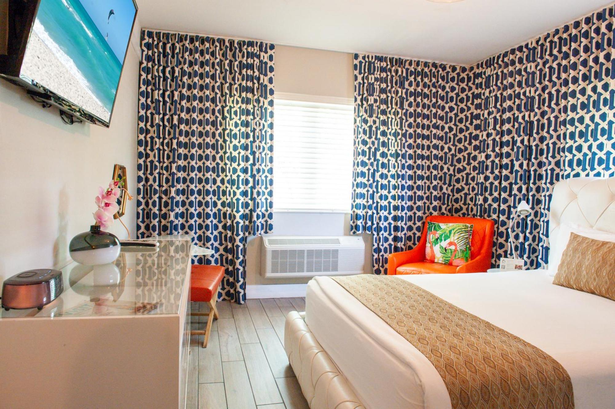 Oceanside Hotel&Suites Miami Beach