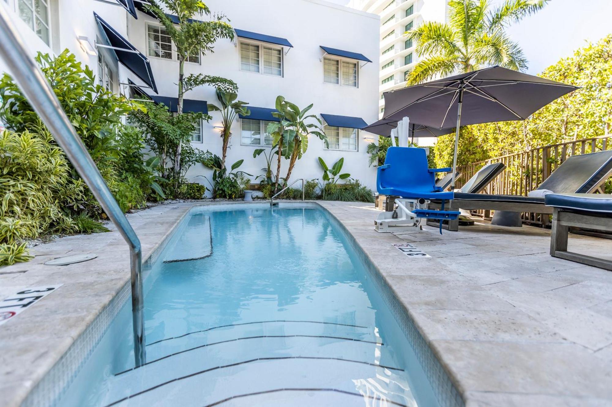 Oceanside Hotel&Suites 3*