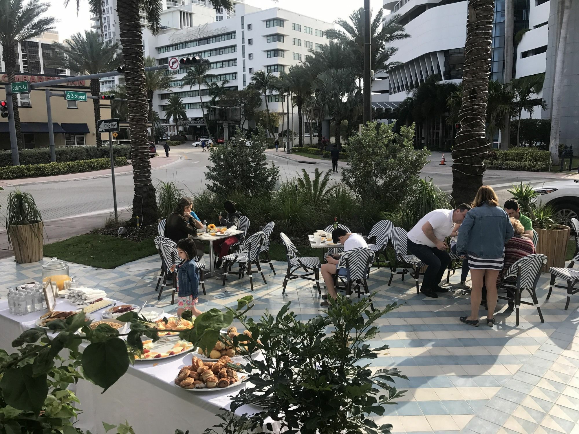 Oceanside Hotel&Suites