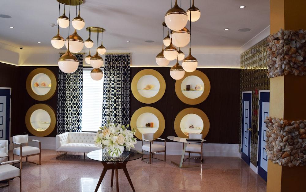 Oceanside Hotel&Suites 3*